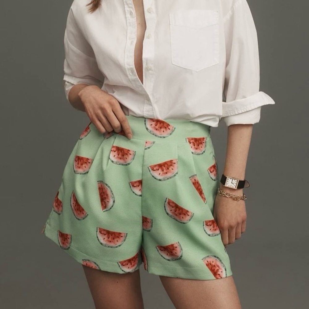 ANTHROPOLOGIE Printed Pleated Shorts Watermelon Green NWT Size Small